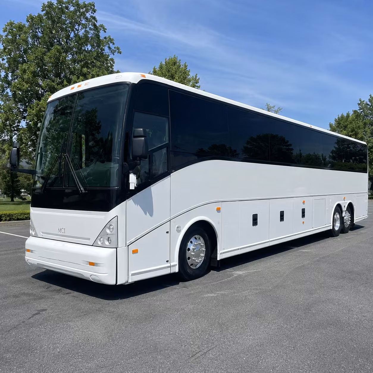 bus rental options for alhambra trips